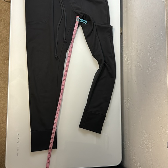 Free People Movement black slim fit joggers M - Picture 13 of 13